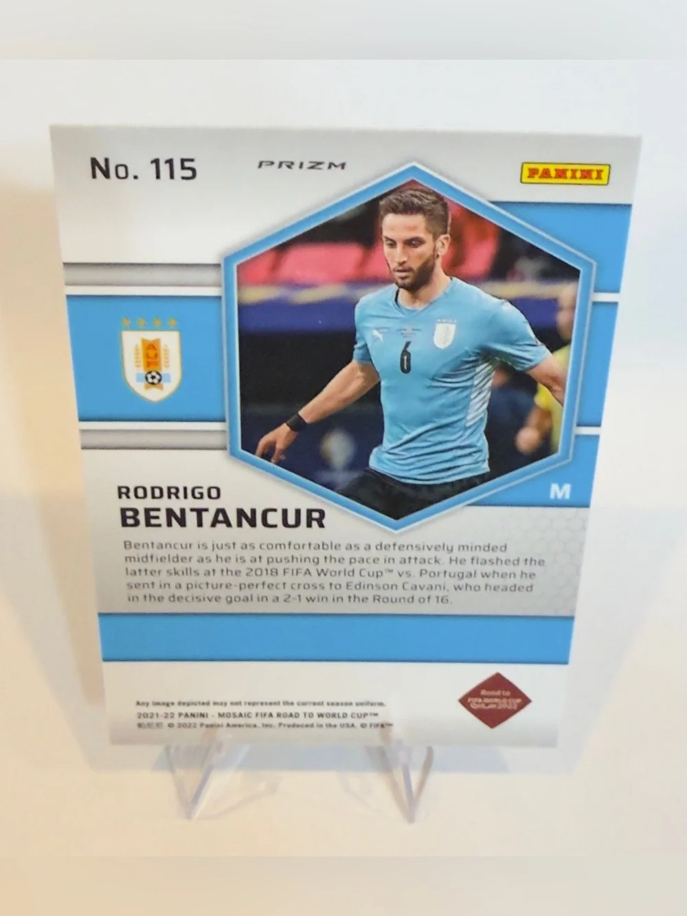 2021/22 Panini - Mosaic FIFA # 115 - Rodrigo Bentancur Uruguay - Picture 2 of 2
